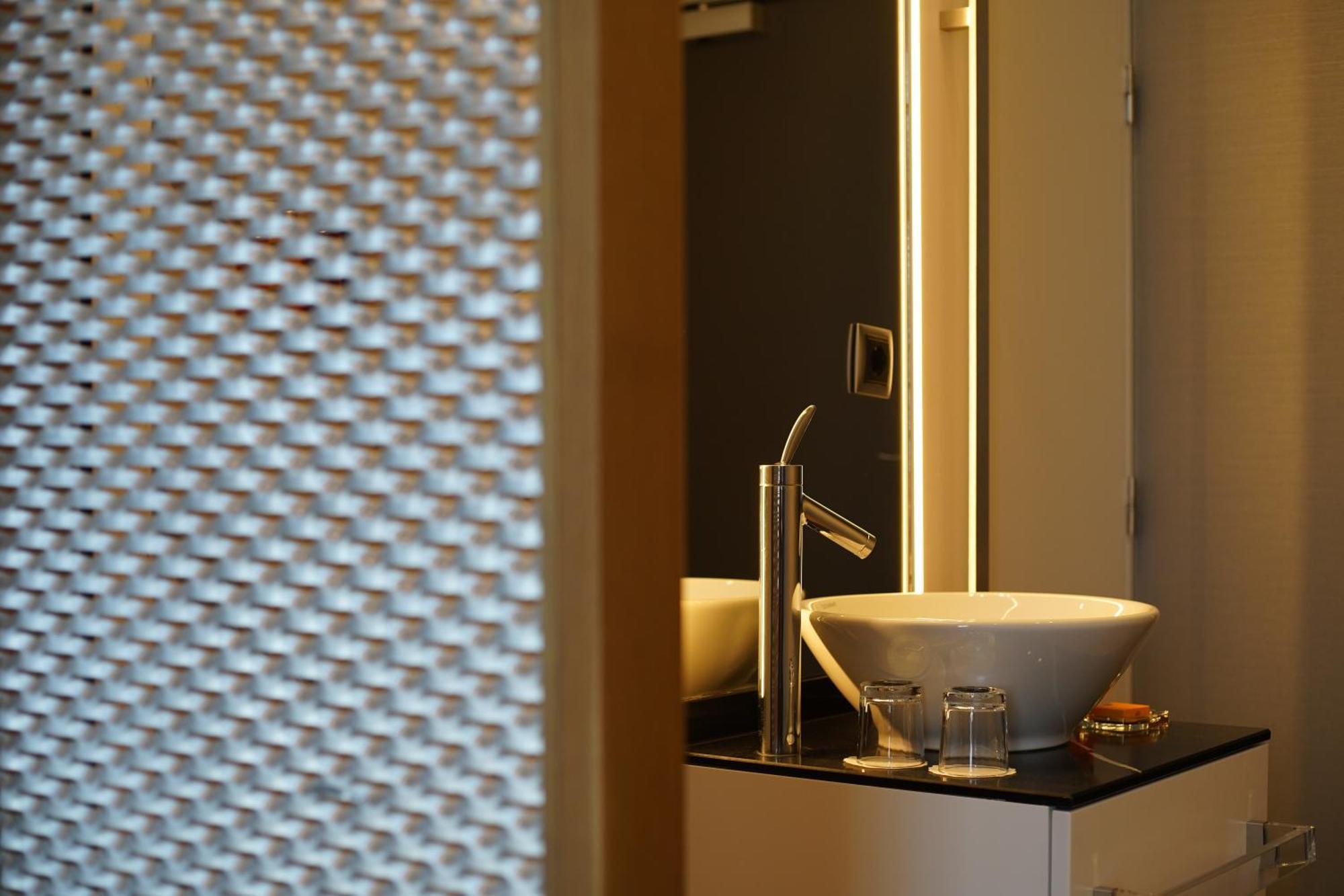987 Design Prague Hotel Екстер'єр фото